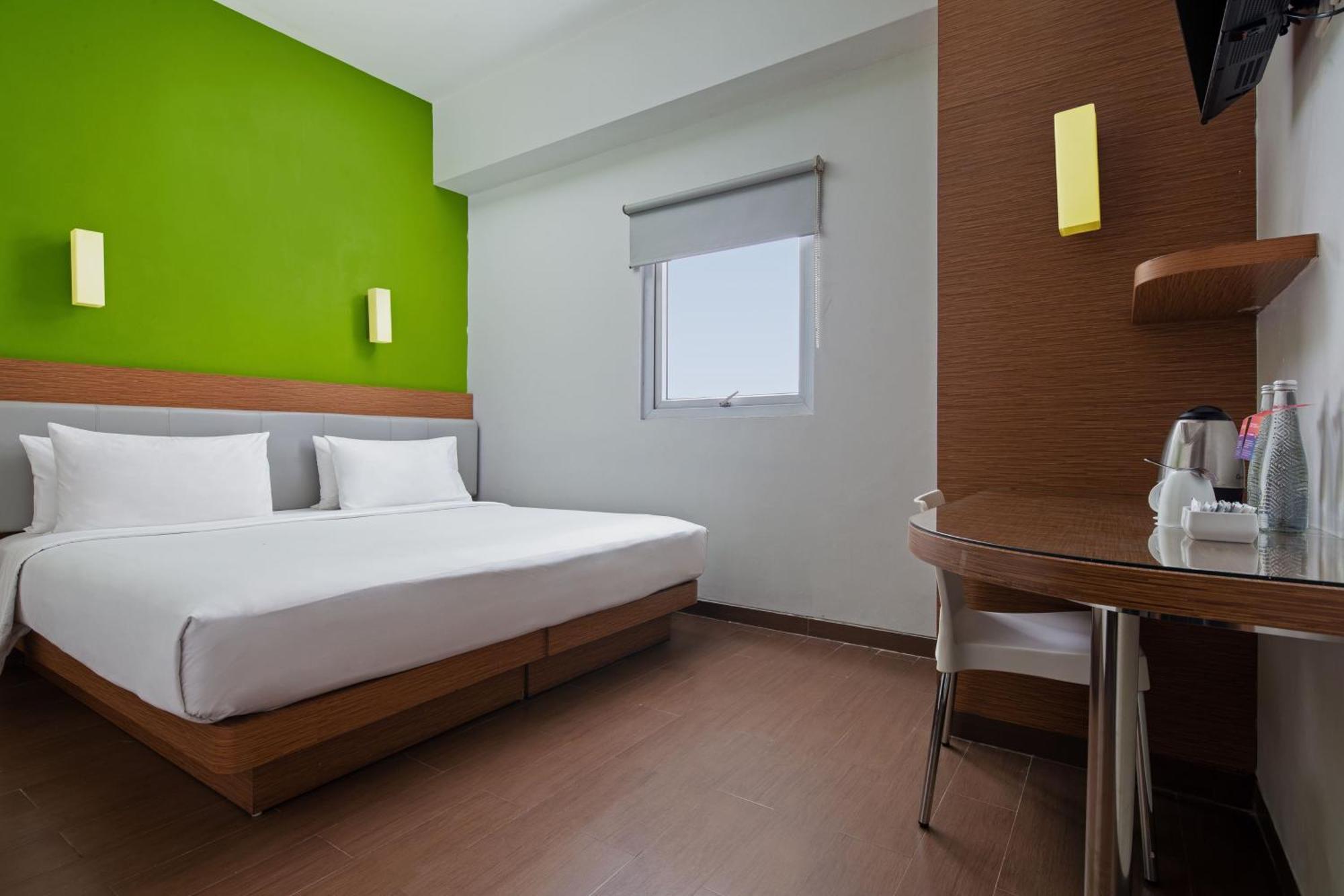Amaris Hotel Pancoran Jacarta Exterior foto